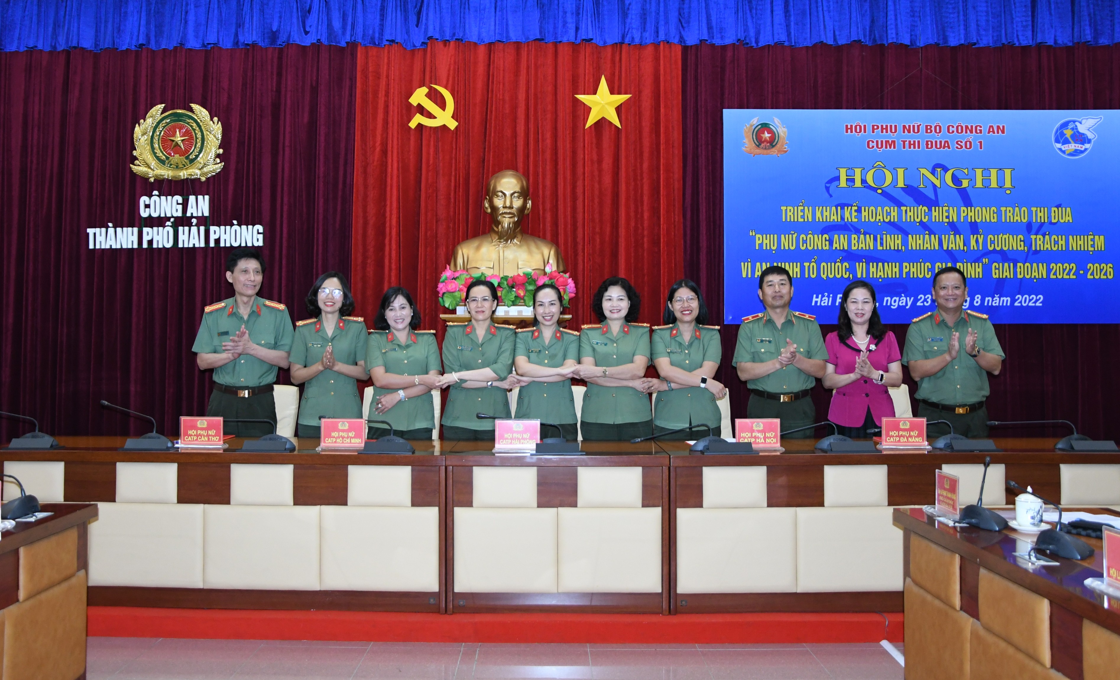 Hội Phụ nữ các đơn vị trong Cụm thi đua số 1: Ký kết giao ước thi đua thực hiện phong trào giai đoạn 2022-2026